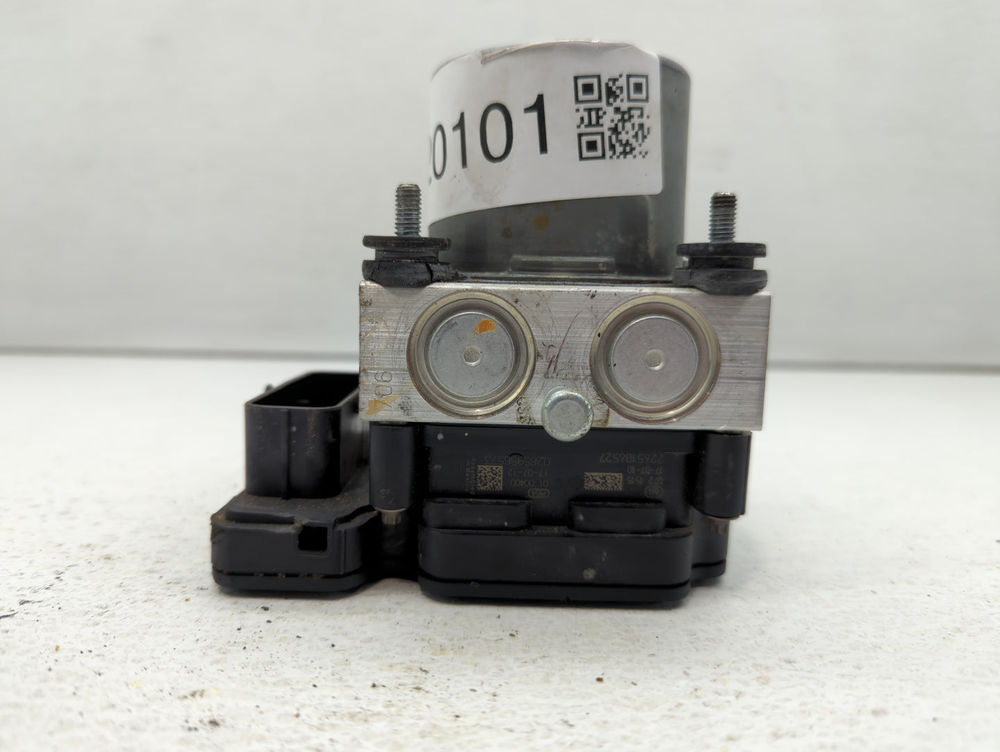 2017 Chevrolet Malibu ABS Pump Control Module Replacement P/N:065055766 84139390, A24T27-5242, 84139389, 065055768, 84139399