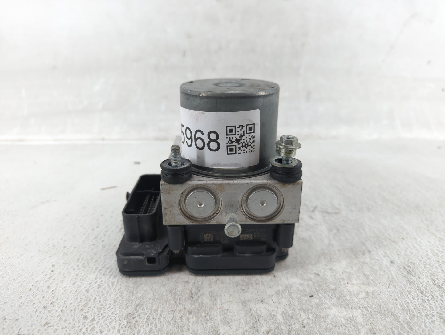 2017 Chevrolet Malibu ABS Pump Control Module Replacement P/N:84139399 84139390, 84139389, 84205164, 84056034 Fits OEM Used 