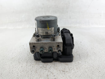 compare product 2017 Chevrolet Malibu Anti-Lock Brake ABS Pump Module Actuator OEM P/N:065055766 84205164, 84139399, 84139390, 84139389 Fits OEM Used Auto Parts