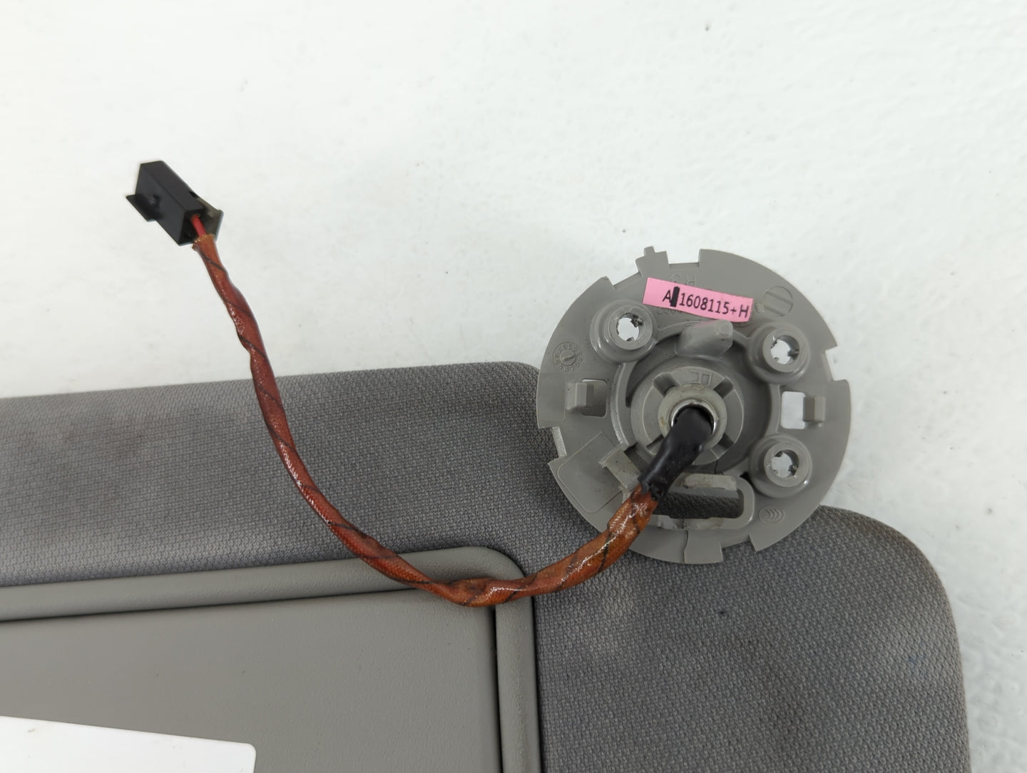 2016-2021 Chevrolet Malibu Sun Visor Shade Replacement Passenger Right Mirror Fits Fits 2016 2017 2018 2019 2020 2021 OEM Us