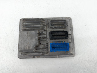 compare product 2017-2021 Chevrolet Malibu PCM Engine Control Computer ECU ECM PCU OEM P/N:12669908 12681528 Fits OEM Used Auto Parts