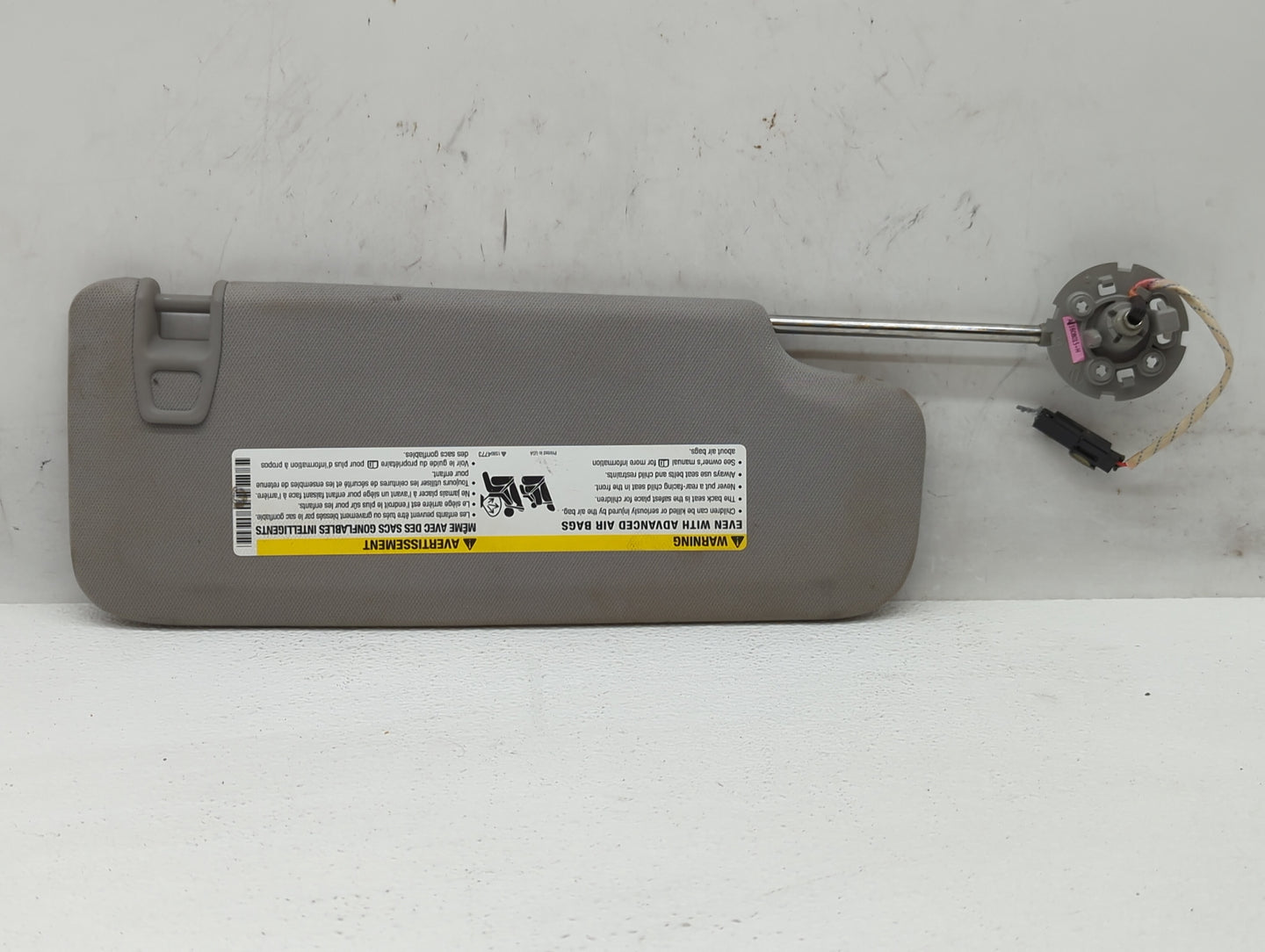 2016-2021 Chevrolet Malibu Sun Visor Shade Replacement Driver Left Mirror Fits Fits 2016 2017 2018 2019 2020 2021 OEM Used A