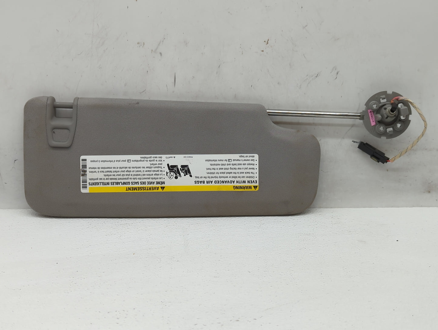 2016-2021 Chevrolet Malibu Sun Visor Shade Replacement Driver Left Mirror Fits Fits 2016 2017 2018 2019 2020 2021 OEM Used A