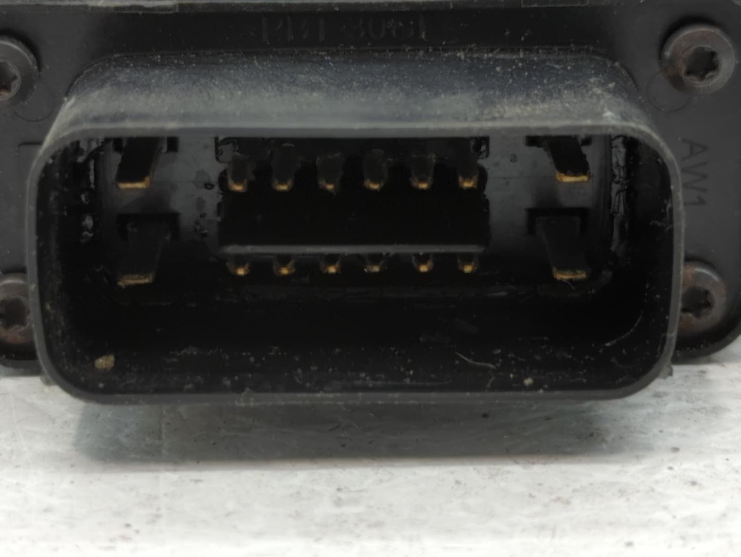 2017 Chevrolet Malibu PCM Engine Control Computer ECU ECM PCU OEM P/N:22909204 Fits OEM Used Auto Parts - Oemusedautoparts1.