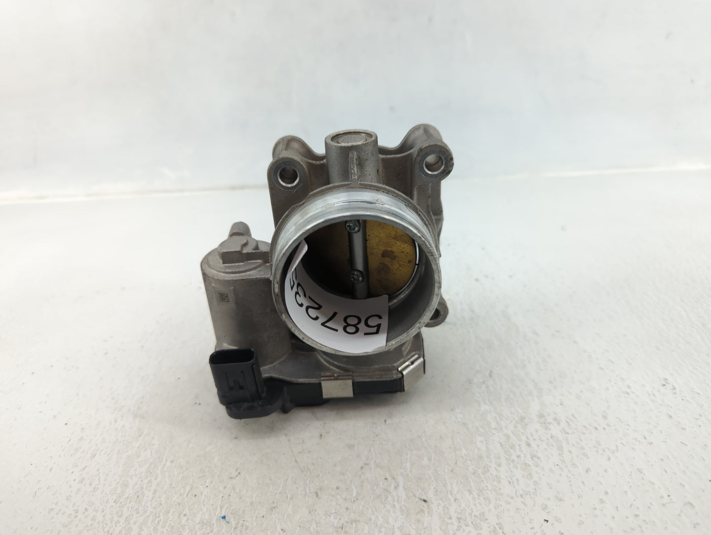 2013-2021 Chevrolet Malibu Throttle Body P/N:12670837AA Fits Fits 2013 2014 2015 2016 2017 2018 2019 2020 2021 OEM Used Auto