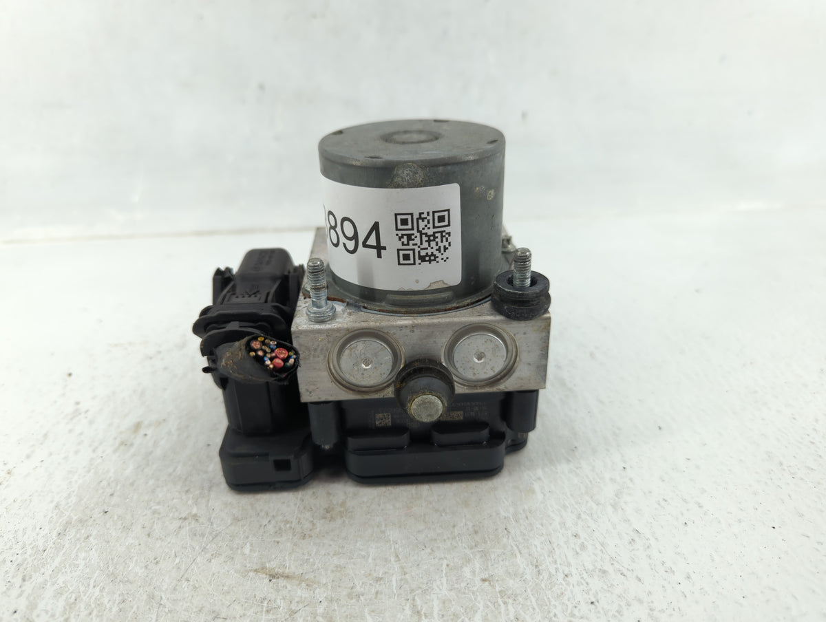 2017 Chevrolet Malibu Anti-Lock Brake ABS Pump Module Actuator OEM P/N:065055766 Fits OEM Used Auto Parts - Oemusedautoparts