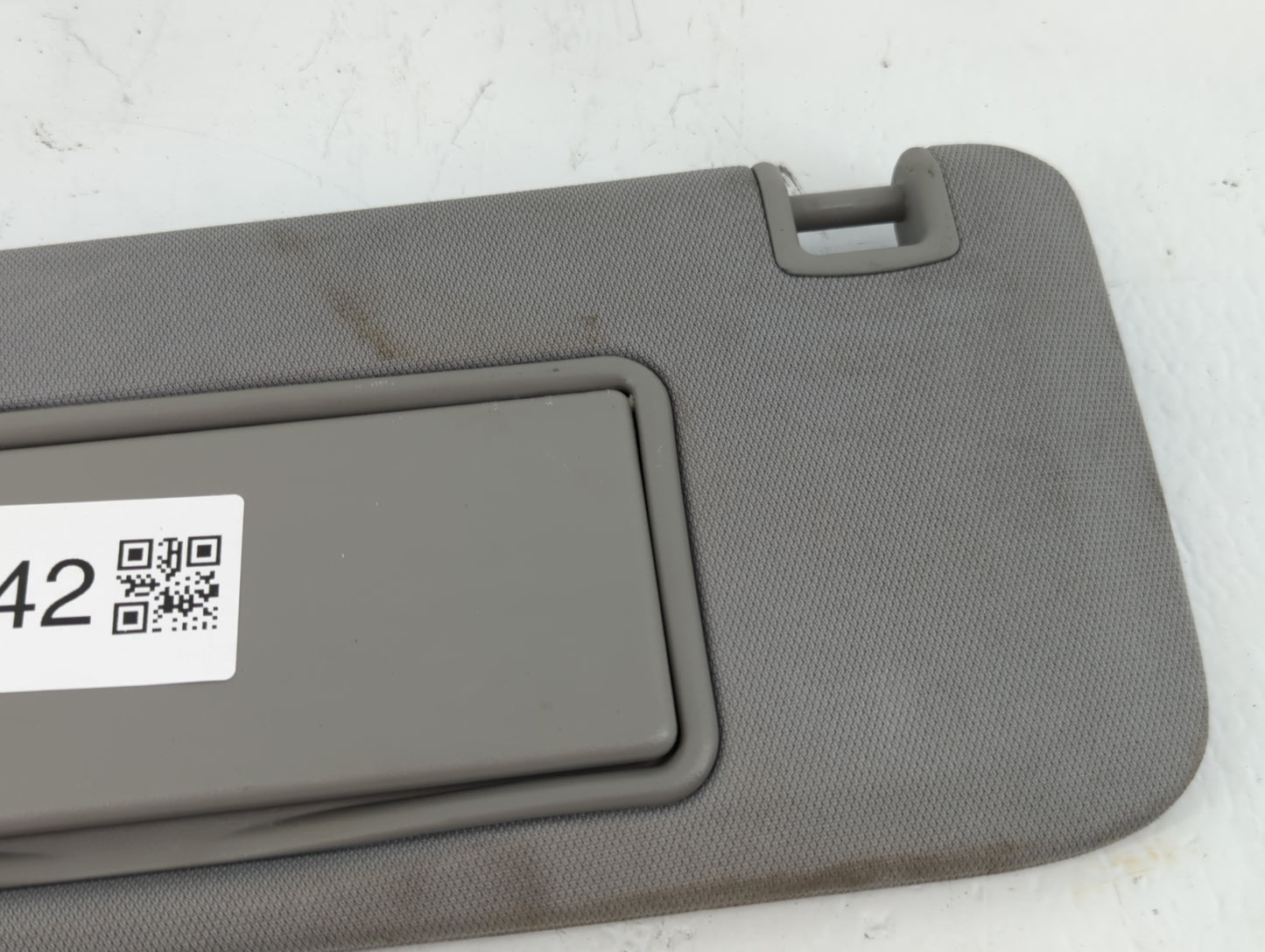 2016-2021 Chevrolet Malibu Sun Visor Shade Replacement Driver Left Mirror Fits Fits 2016 2017 2018 2019 2020 2021 OEM Used A