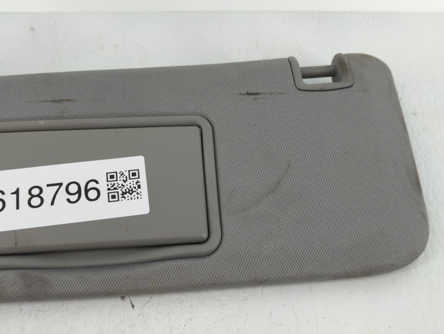 2016-2021 Chevrolet Malibu Sun Visor Shade Replacement Driver Left Mirror Fits Fits 2016 2017 2018 2019 2020 2021 OEM Used A