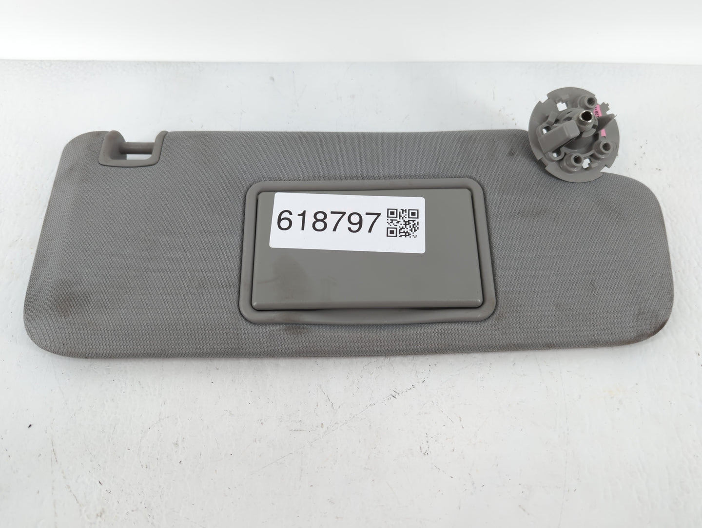 2016-2021 Chevrolet Malibu Sun Visor Shade Replacement Passenger Right Mirror Fits Fits 2016 2017 2018 2019 2020 2021 OEM Us