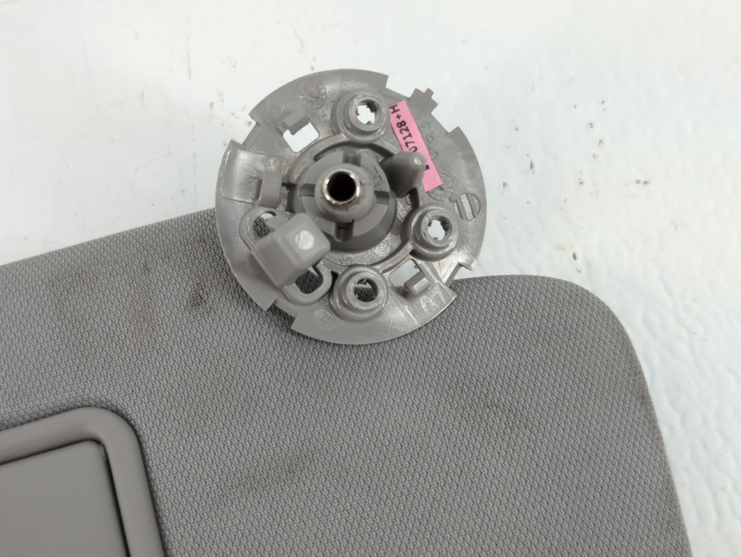 2016-2021 Chevrolet Malibu Sun Visor Shade Replacement Passenger Right Mirror Fits Fits 2016 2017 2018 2019 2020 2021 OEM Us