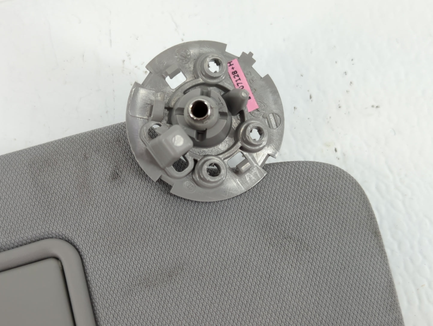 2016-2021 Chevrolet Malibu Sun Visor Shade Replacement Passenger Right Mirror Fits Fits 2016 2017 2018 2019 2020 2021 OEM Us