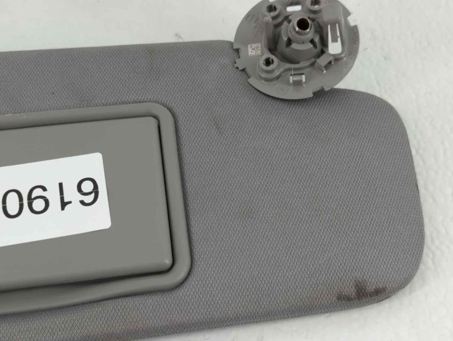 2016-2021 Chevrolet Malibu Sun Visor Shade Replacement Driver Left Mirror Fits Fits 2016 2017 2018 2019 2020 2021 OEM Used A