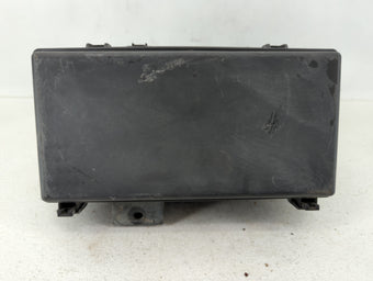 compare product 2017-2018 Chevrolet Malibu Fusebox Fuse Box Panel Relay Module P/N:031R10N979 TK8-A011 A0 Fits Fits 2017 2018 OEM Used Auto Parts