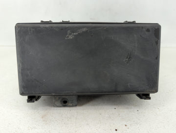 2017-2018 Chevrolet Malibu Fusebox Fuse Box Panel Relay Module P/N:031R10N979 TK8-A011 A0 Fits Fits 2017 2018 OEM Used Auto 