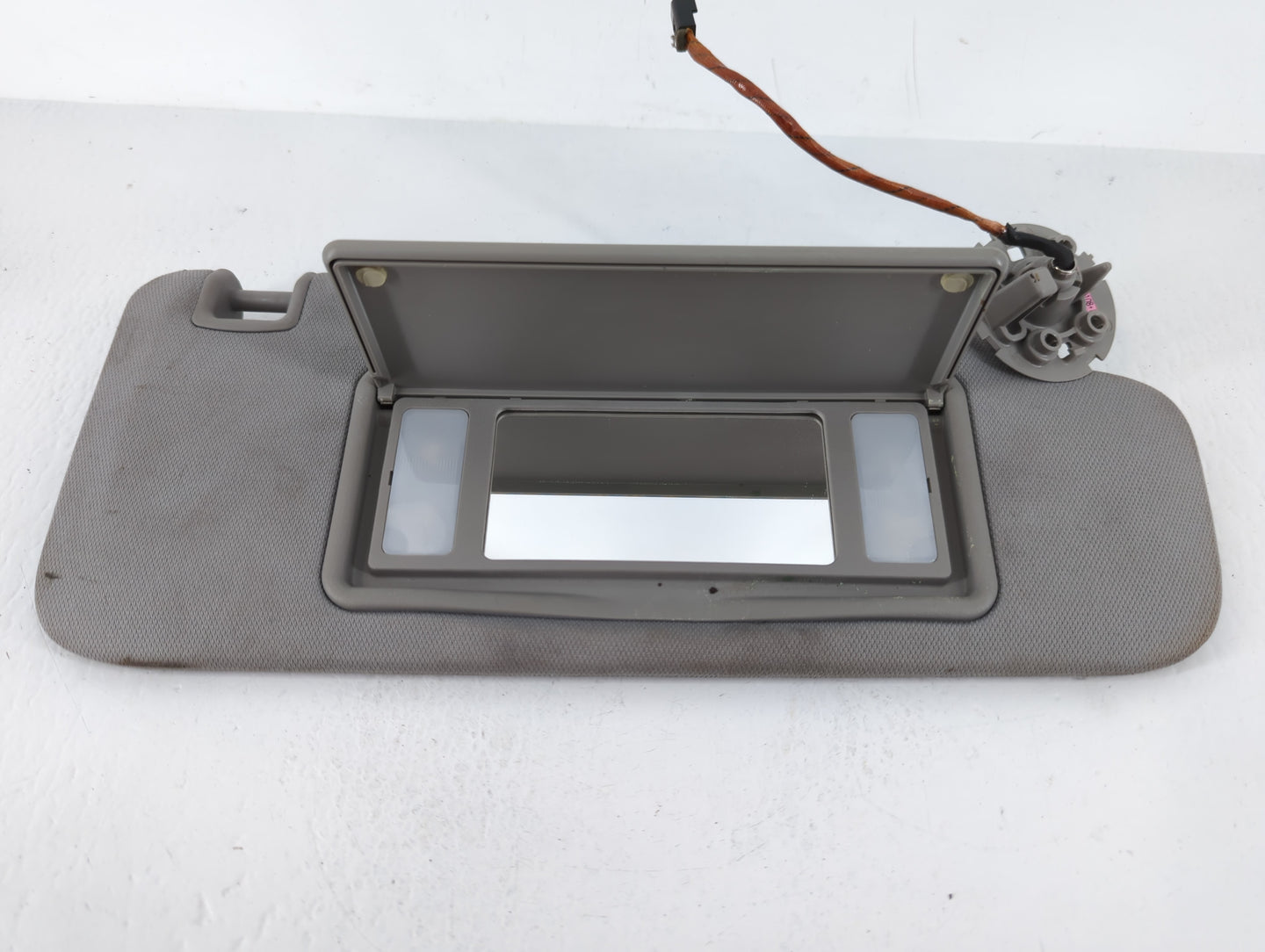 2016-2021 Chevrolet Malibu Sun Visor Shade Replacement Passenger Right Mirror Fits Fits 2016 2017 2018 2019 2020 2021 OEM Us