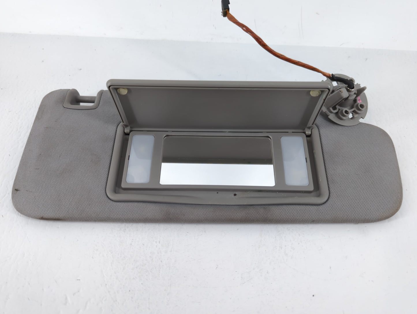 2016-2021 Chevrolet Malibu Sun Visor Shade Replacement Passenger Right Mirror Fits Fits 2016 2017 2018 2019 2020 2021 OEM Us