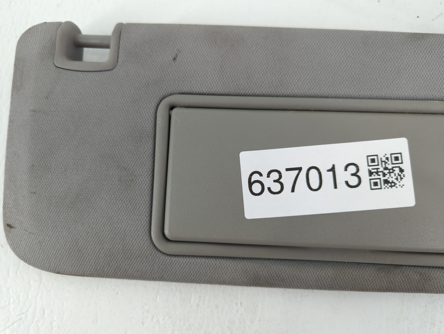 2016-2021 Chevrolet Malibu Sun Visor Shade Replacement Passenger Right Mirror Fits Fits 2016 2017 2018 2019 2020 2021 OEM Us