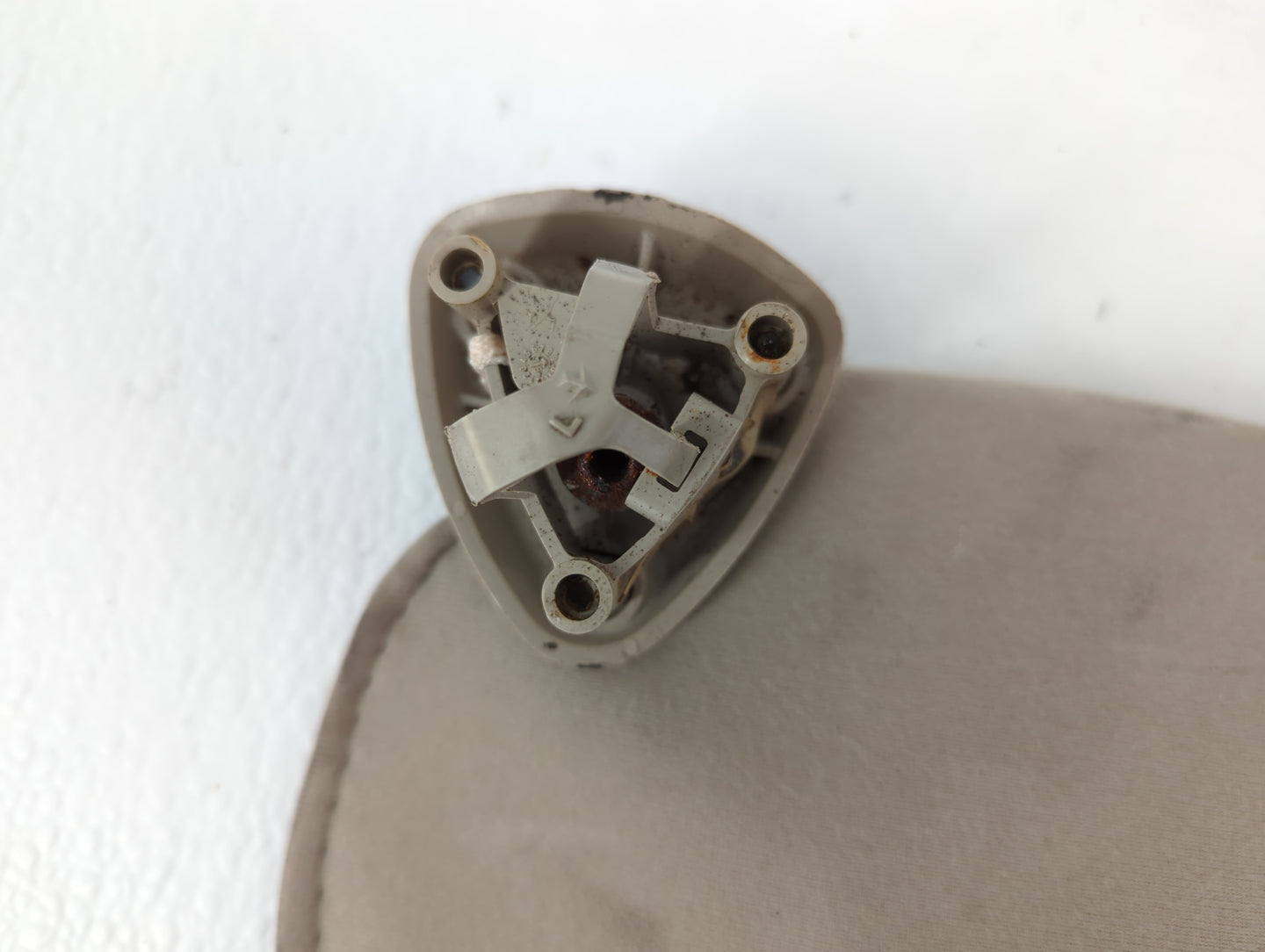 2016-2021 Chevrolet Malibu Sun Visor Shade Replacement Driver Left Mirror Fits Fits 2016 2017 2018 2019 2020 2021 OEM Used A