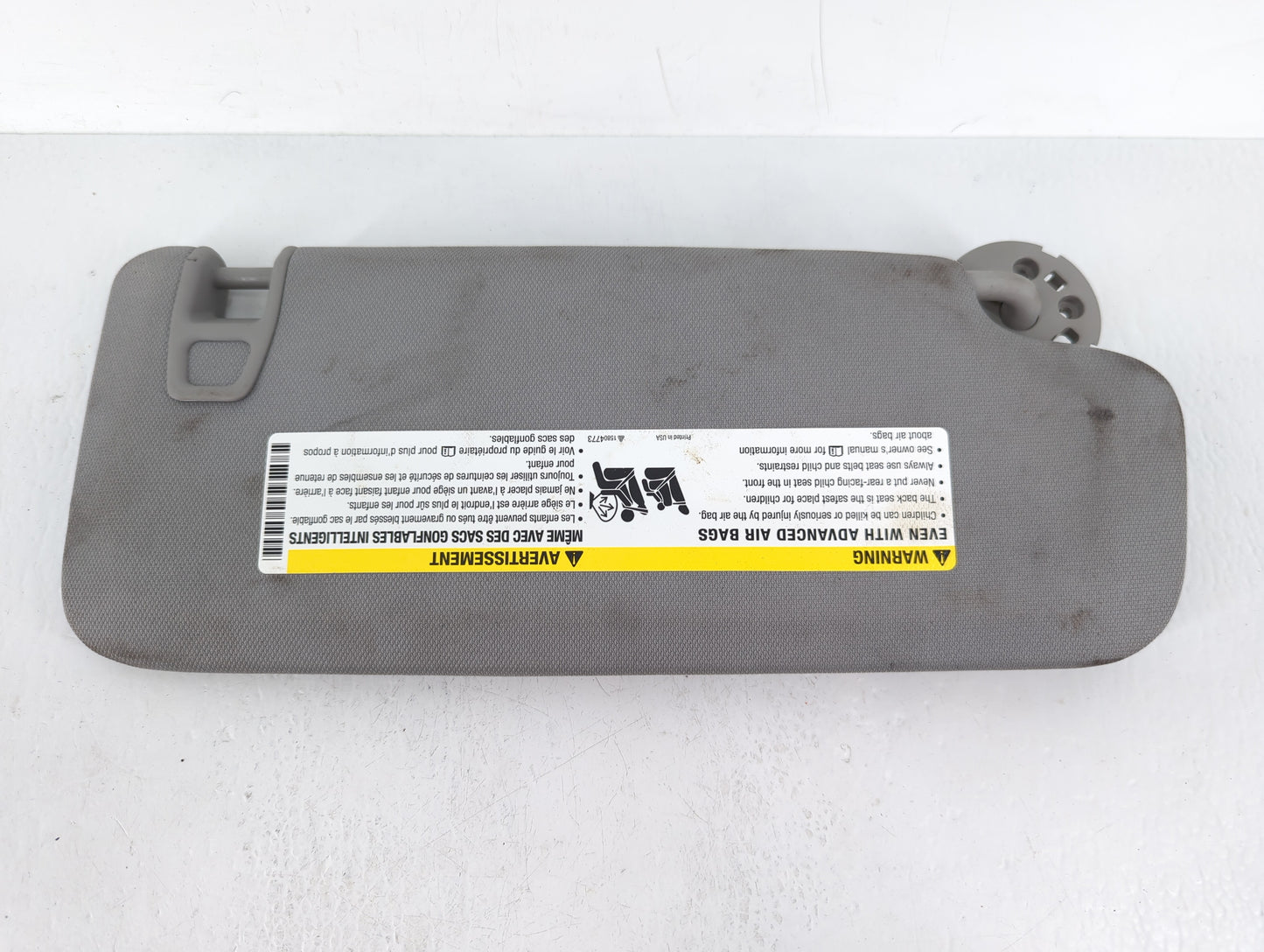 2016-2021 Chevrolet Malibu Sun Visor Shade Replacement Driver Left Mirror Fits Fits 2016 2017 2018 2019 2020 2021 OEM Used A