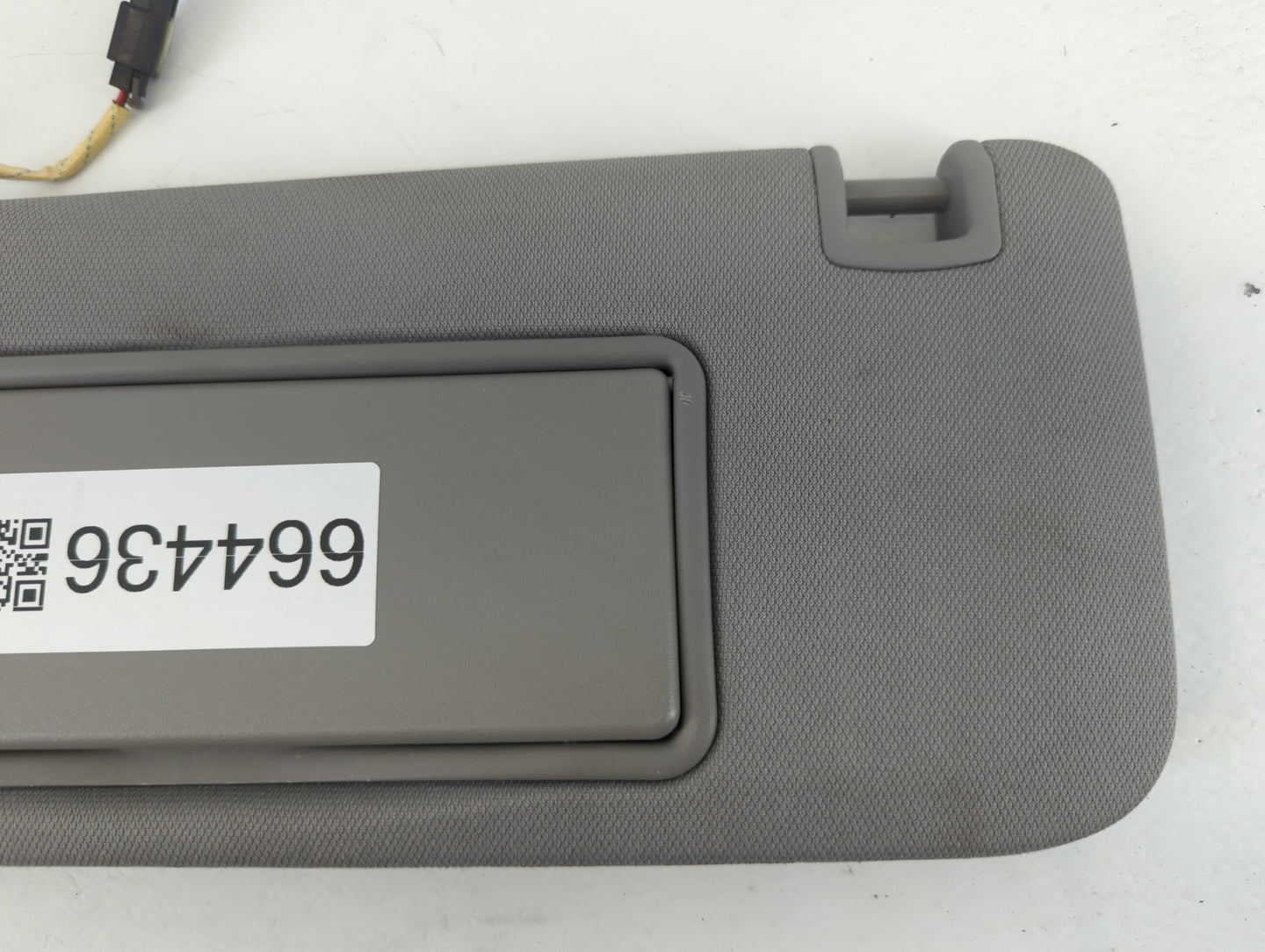 2016-2021 Chevrolet Malibu Sun Visor Shade Replacement Driver Left Mirror Fits Fits 2016 2017 2018 2019 2020 2021 OEM Used A