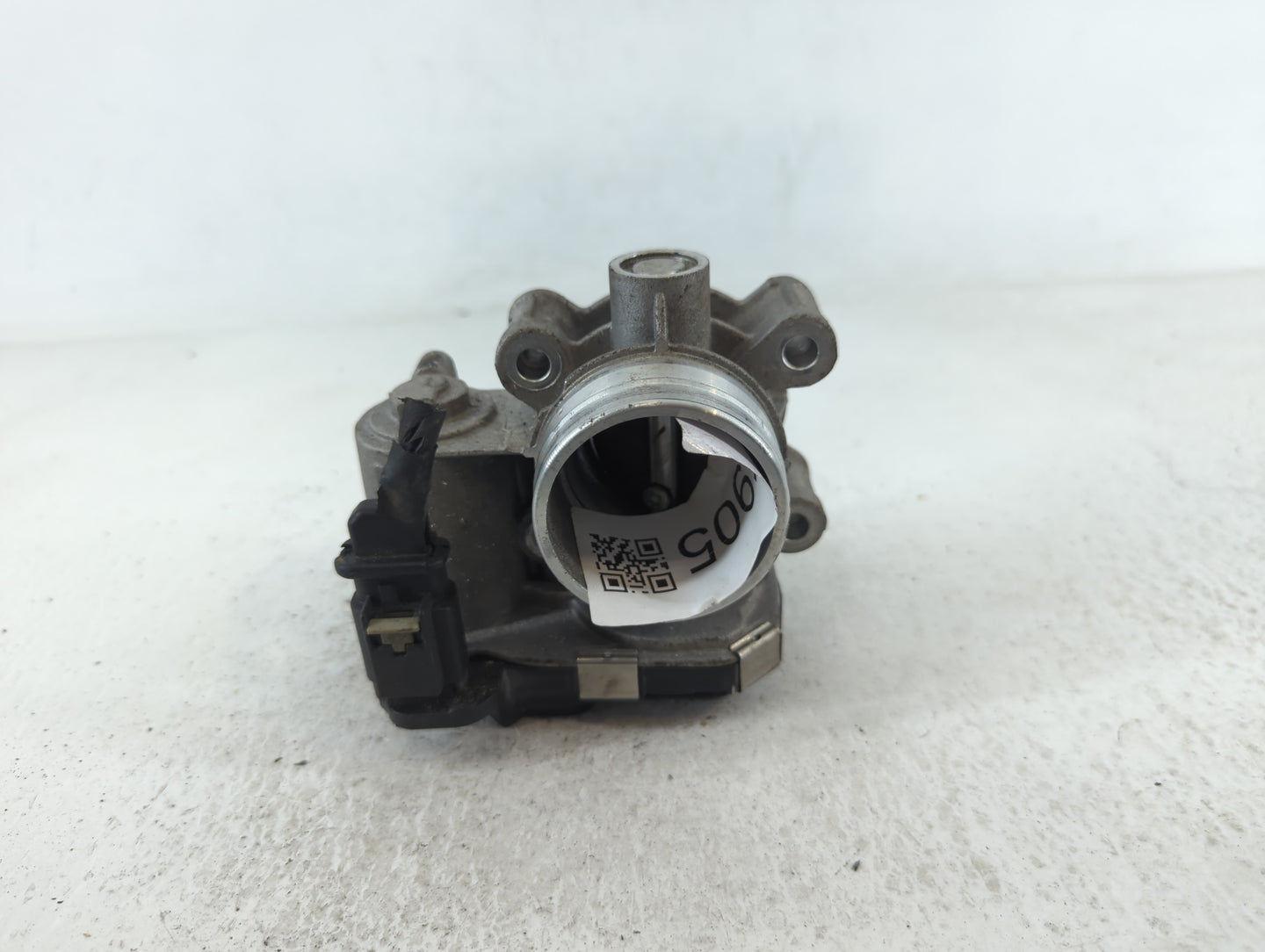 2016-2021 Chevrolet Malibu Throttle Body P/N:12671379AA Fits Fits 2016 2017 2018 2019 2020 2021 2022 OEM Used Auto Parts - O