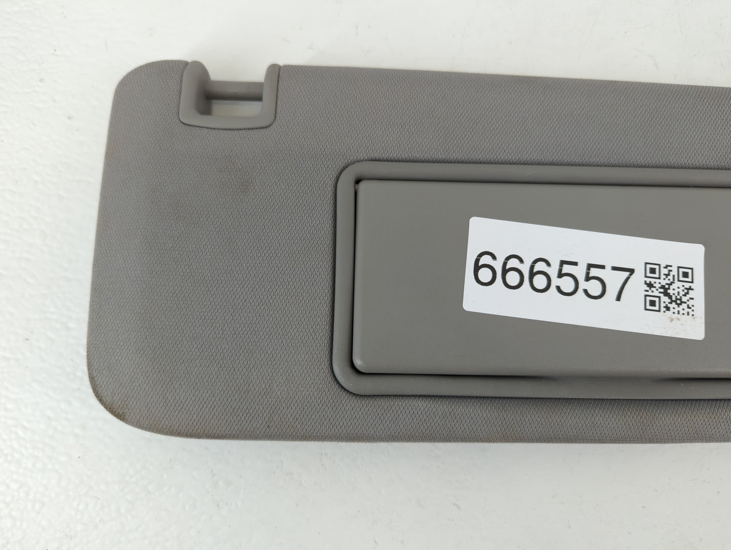 2016-2021 Chevrolet Malibu Sun Visor Shade Replacement Passenger Right Mirror Fits Fits 2016 2017 2018 2019 2020 2021 OEM Us