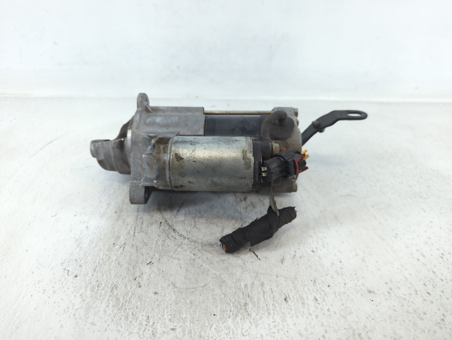 2017-2021 Chevrolet Malibu Car Starter Motor Solenoid OEM P/N:12673600 Fits Fits 2017 2018 2019 2020 2021 2022 OEM Used Auto