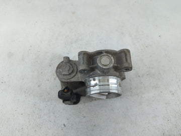 2016-2021 Chevrolet Malibu Throttle Body P/N:12671379AA Fits Fits 2016 2017 2018 2019 2020 2021 2022 OEM Used Auto Parts