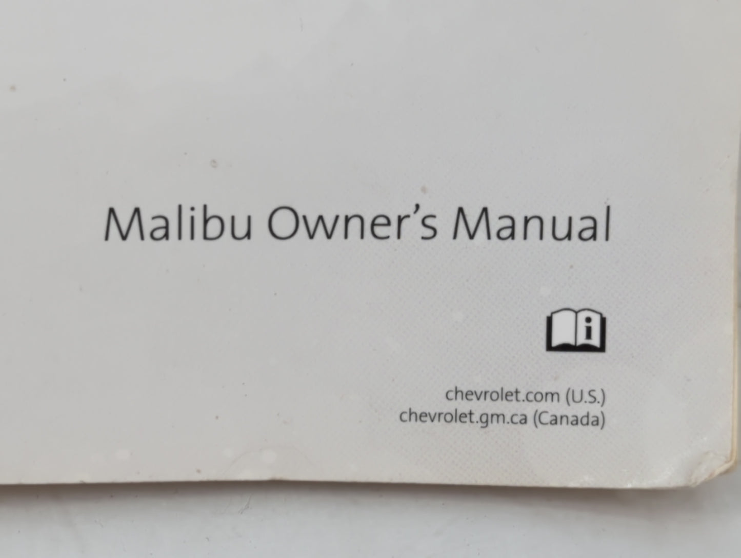 2017 Chevrolet Malibu Owners Manual Book Guide P/N:23461930 A OEM Used Auto Parts - Oemusedautoparts1.com