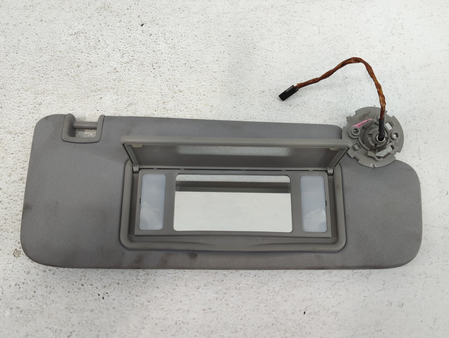 2016-2021 Chevrolet Malibu Sun Visor Shade Replacement Passenger Right Mirror Fits Fits 2016 2017 2018 2019 2020 2021 OEM Us