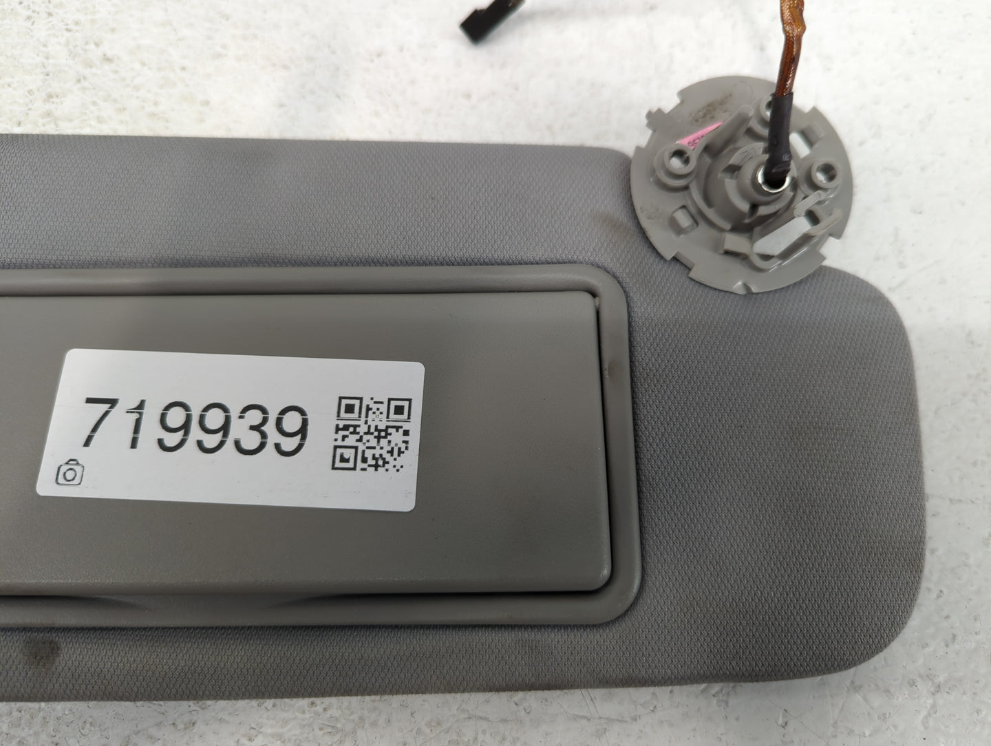 2016-2021 Chevrolet Malibu Sun Visor Shade Replacement Passenger Right Mirror Fits Fits 2016 2017 2018 2019 2020 2021 OEM Us