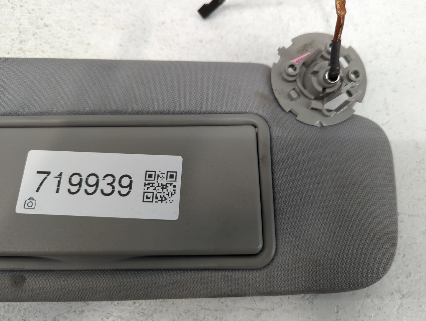 2016-2021 Chevrolet Malibu Sun Visor Shade Replacement Passenger Right Mirror Fits Fits 2016 2017 2018 2019 2020 2021 OEM Us