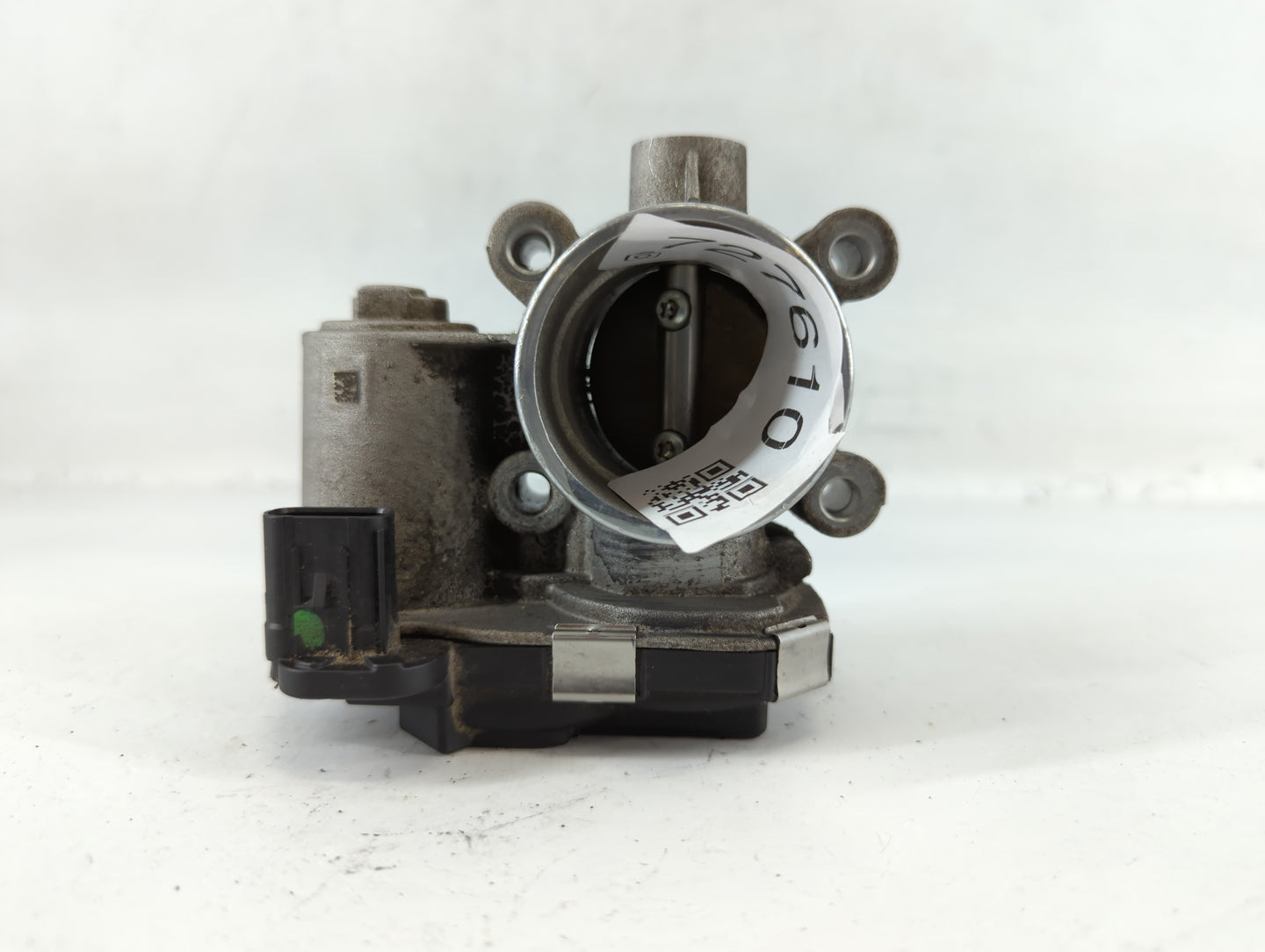 2013-2021 Chevrolet Malibu Throttle Body P/N:12671379AA Fits Fits 2013 2014 2015 2016 2017 2018 2019 2020 2021 OEM Used Auto