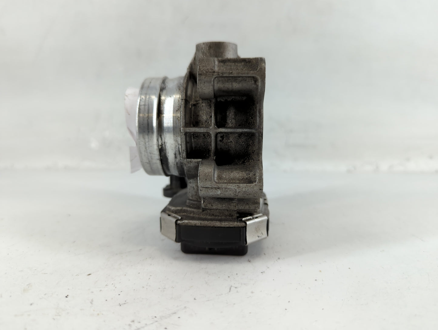 2013-2021 Chevrolet Malibu Throttle Body P/N:12671379AA Fits Fits 2013 2014 2015 2016 2017 2018 2019 2020 2021 OEM Used Auto