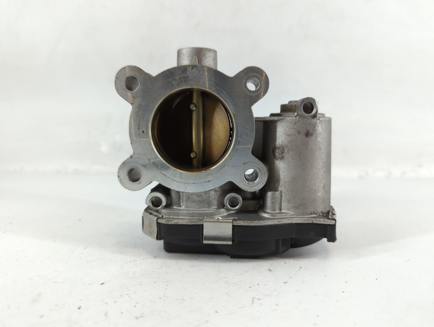 2013-2021 Chevrolet Malibu Throttle Body P/N:12671379AA Fits Fits 2013 2014 2015 2016 2017 2018 2019 2020 2021 OEM Used Auto