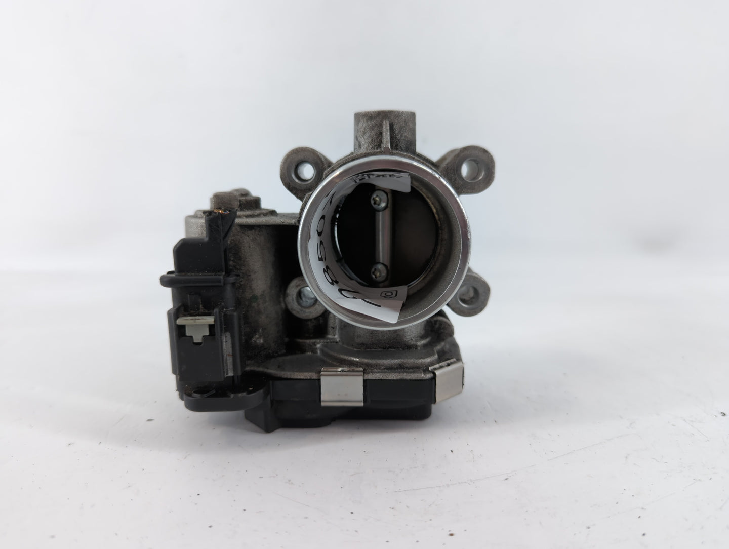 2013-2021 Chevrolet Malibu Throttle Body P/N:12671379AA Fits Fits 2013 2014 2015 2016 2017 2018 2019 2020 2021 OEM Used Auto