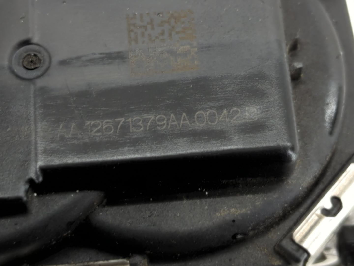 2016-2021 Chevrolet Malibu Throttle Body P/N:12671379AA Fits Fits 2016 2017 2018 2019 2020 2021 2022 OEM Used Auto Parts - O