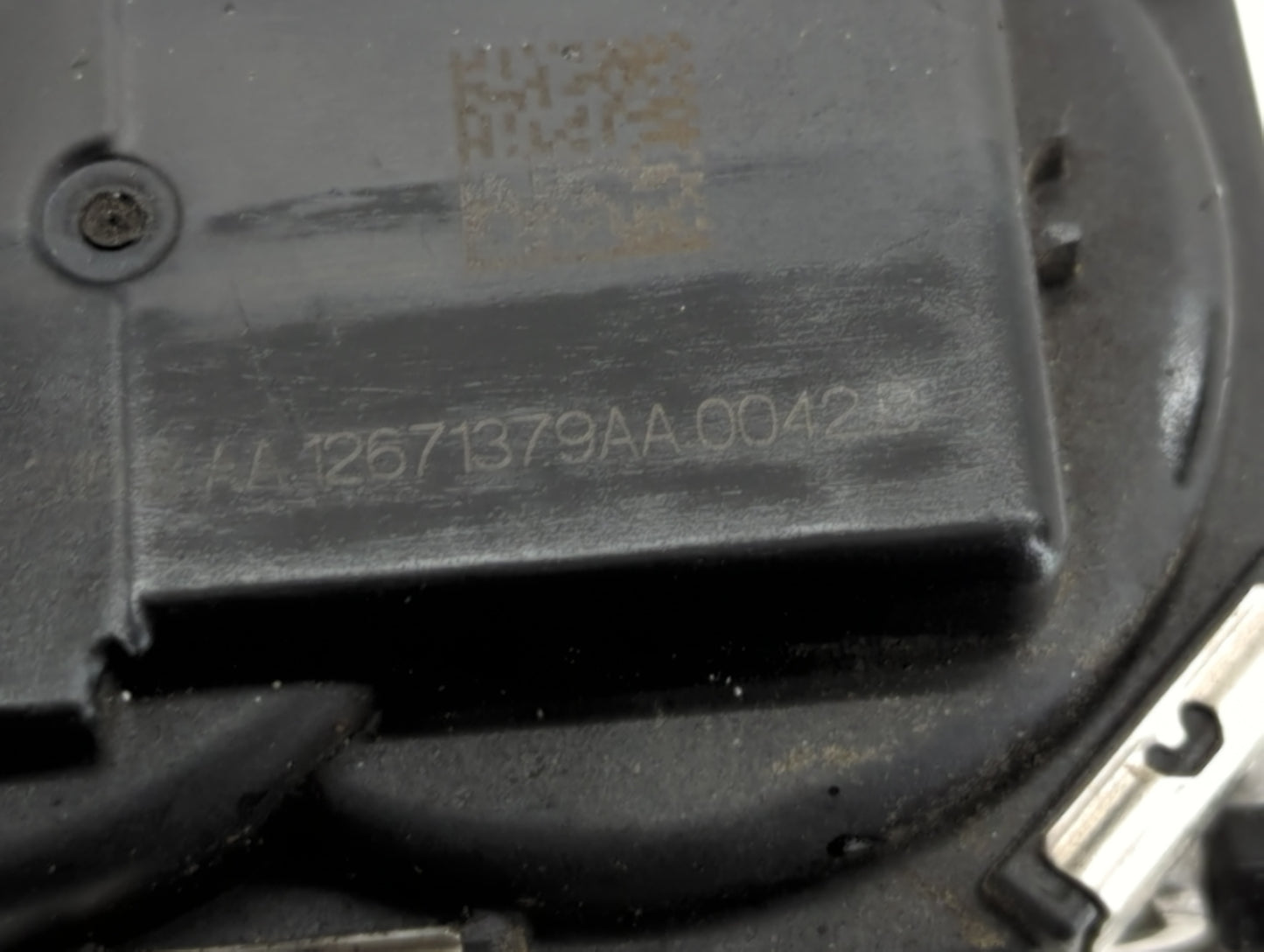 2016-2021 Chevrolet Malibu Throttle Body P/N:12671379AA Fits Fits 2016 2017 2018 2019 2020 2021 2022 OEM Used Auto Parts - O