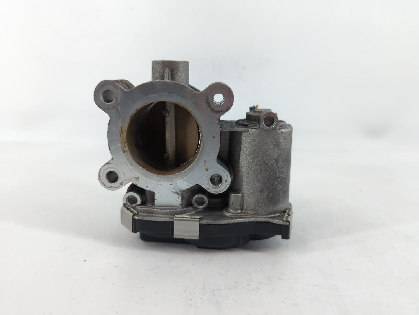 2016-2021 Chevrolet Malibu Throttle Body P/N:12671379AA Fits Fits 2016 2017 2018 2019 2020 2021 2022 OEM Used Auto Parts - O