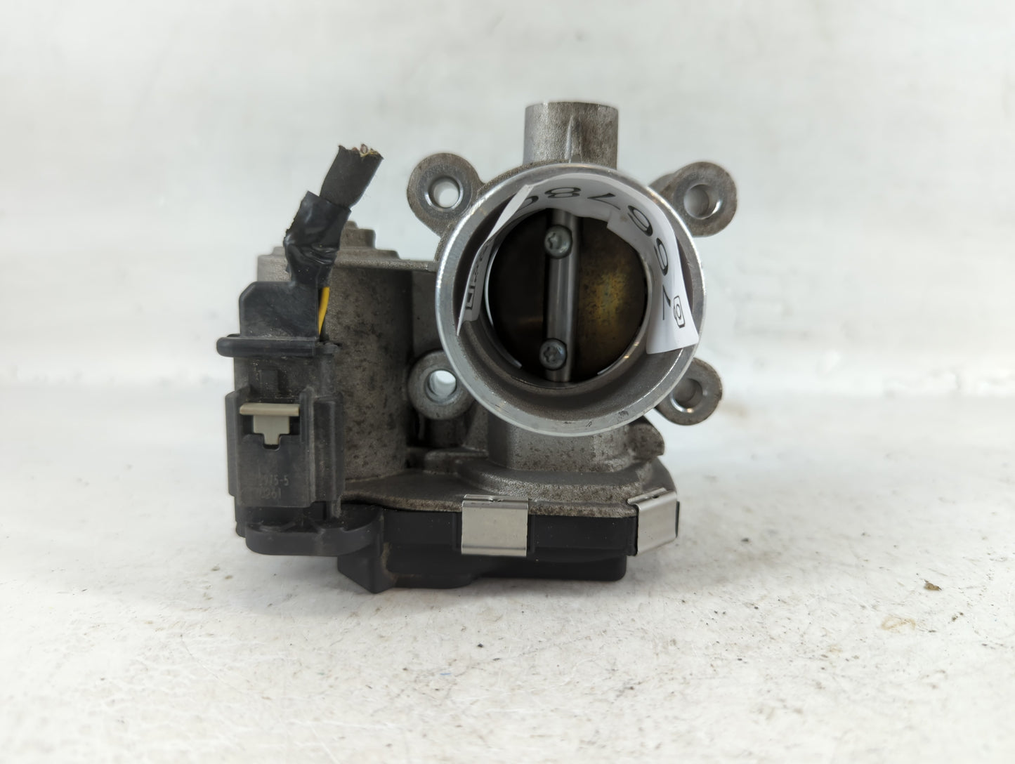 2016-2021 Chevrolet Malibu Throttle Body P/N:12671379AA Fits Fits 2016 2017 2018 2019 2020 2021 2022 OEM Used Auto Parts - O