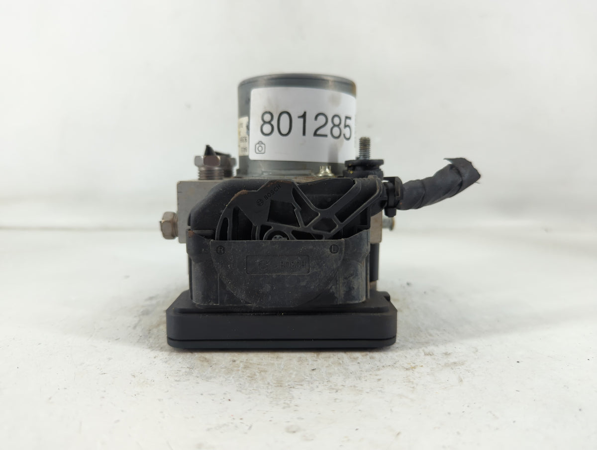 2017 Chevrolet Malibu Anti-Lock Brake ABS Pump Module Actuator OEM P/N:8413 9399 065055766 Fits OEM Used Auto Parts - Oemuse