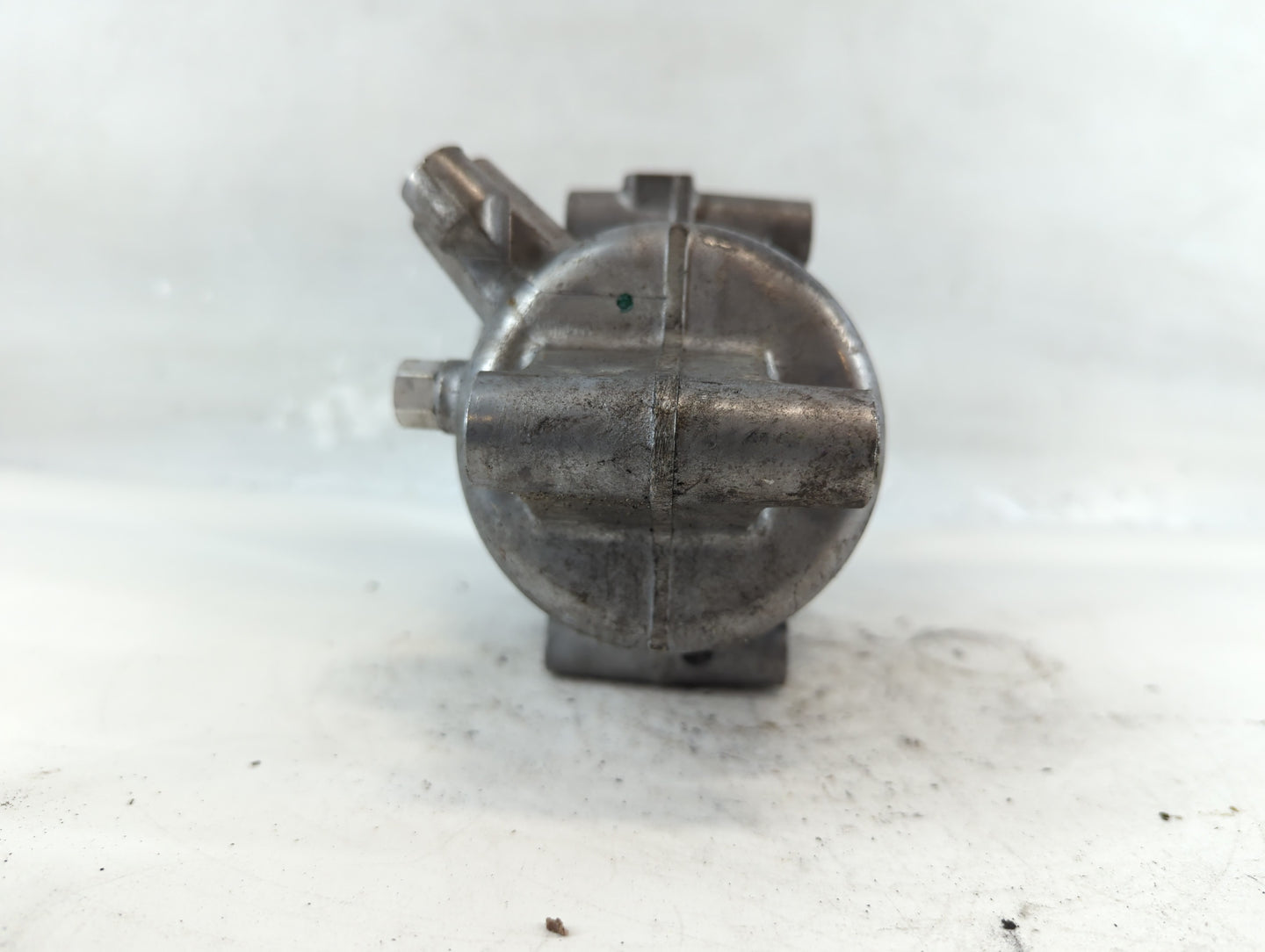 2017 Chevrolet Malibu Alternator Replacement Generator Charging Assembly Engine OEM P/N:7813A983 Fits OEM Used Auto Parts - 
