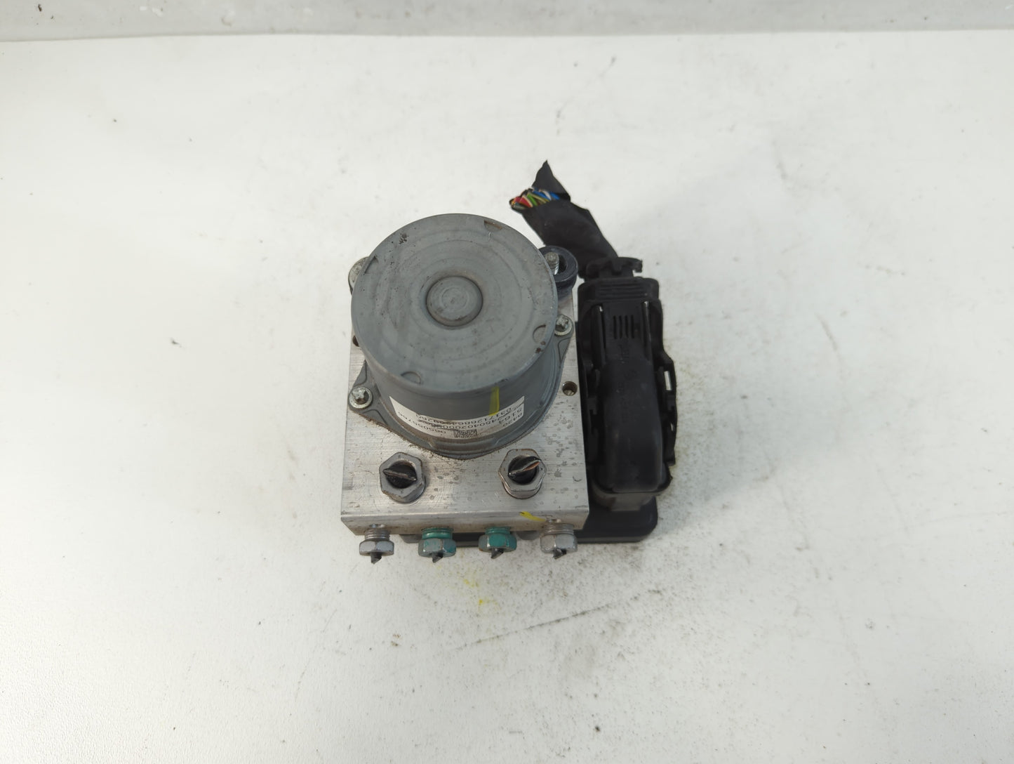 2017 Chevrolet Malibu ABS Pump Control Module Replacement P/N:065055766 84056034, 84205164, 84139399, 84139390, 84139389 Fit