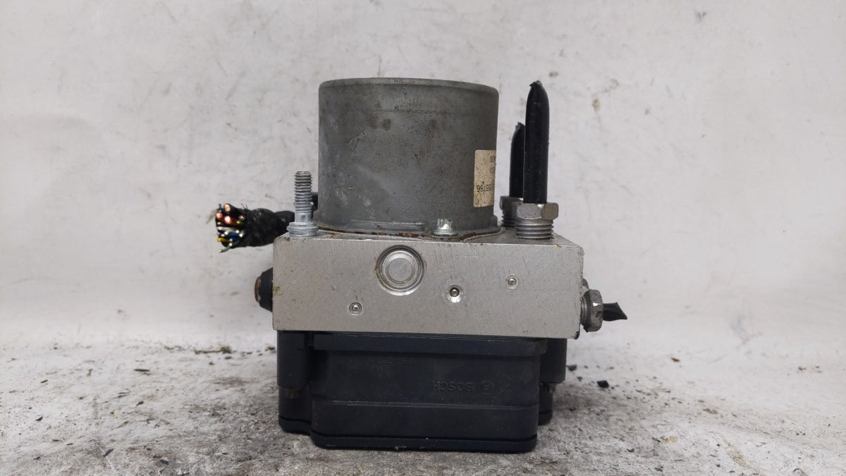 2017 Chevrolet Malibu Anti-Lock Brake ABS Pump Module Actuator OEM Fits OEM Used Auto Parts - Oemusedautoparts1.com