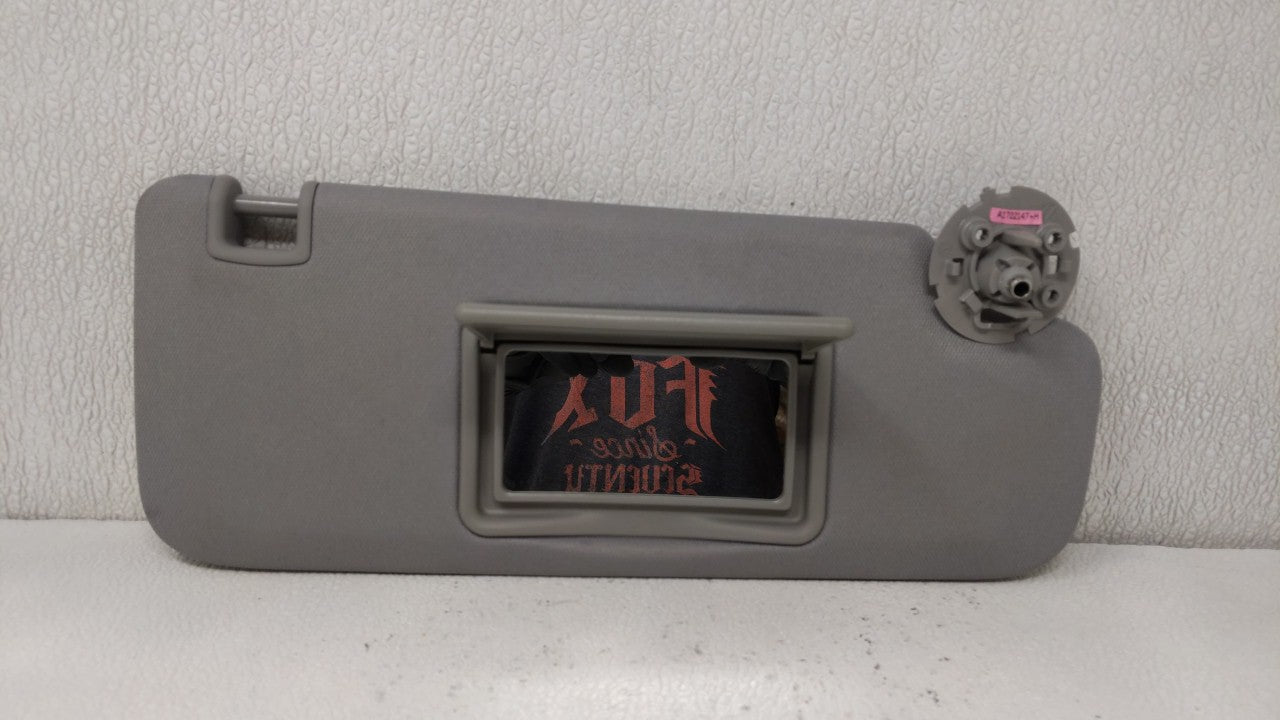 2017 Chevrolet Malibu Sun Visor Shade Replacement Passenger Right Mirror Fits Fits 2016 2018 2019 OEM Used Auto Parts - Oemu