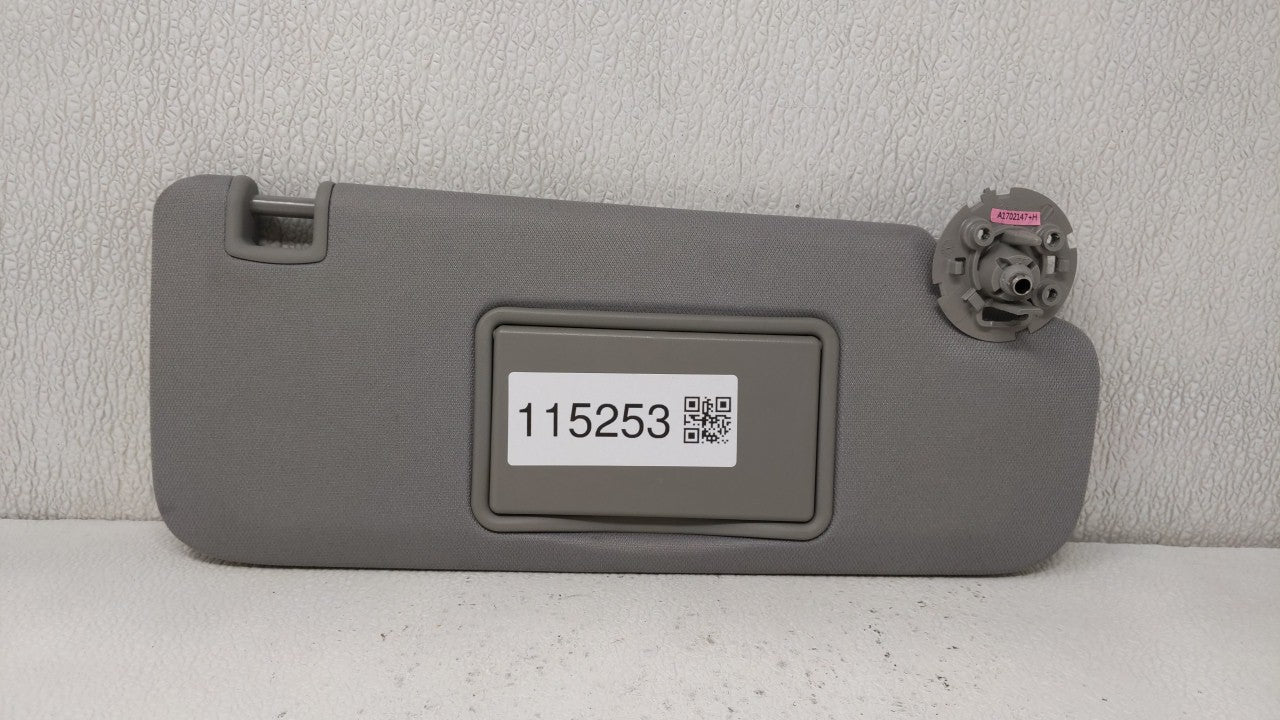 2017 Chevrolet Malibu Sun Visor Shade Replacement Passenger Right Mirror Fits Fits 2016 2018 2019 OEM Used Auto Parts - Oemu