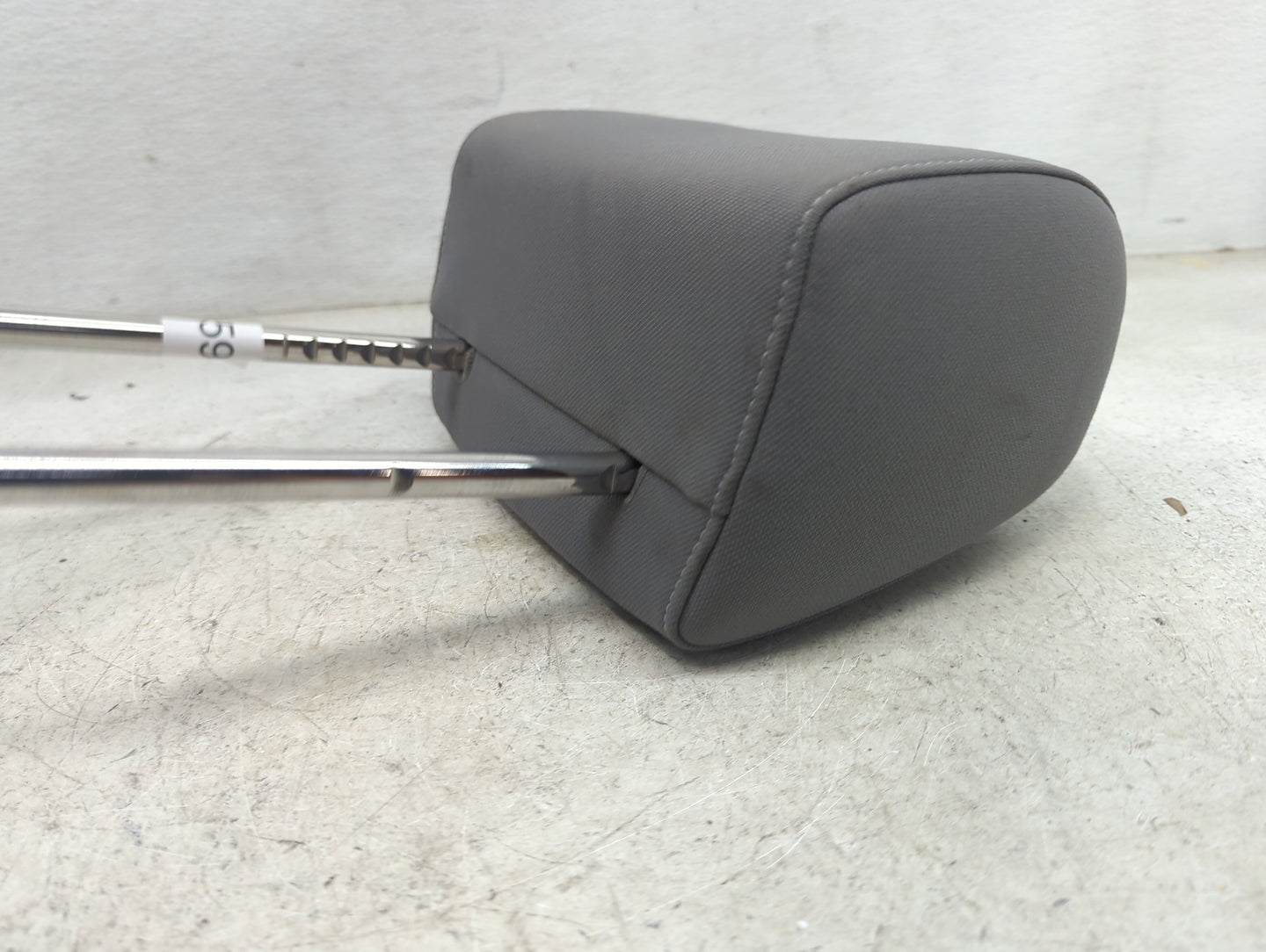 2017 Chevrolet Silverado Headrest Head Rest Front Driver Seat Dark Grey - Oemusedautoparts1.com