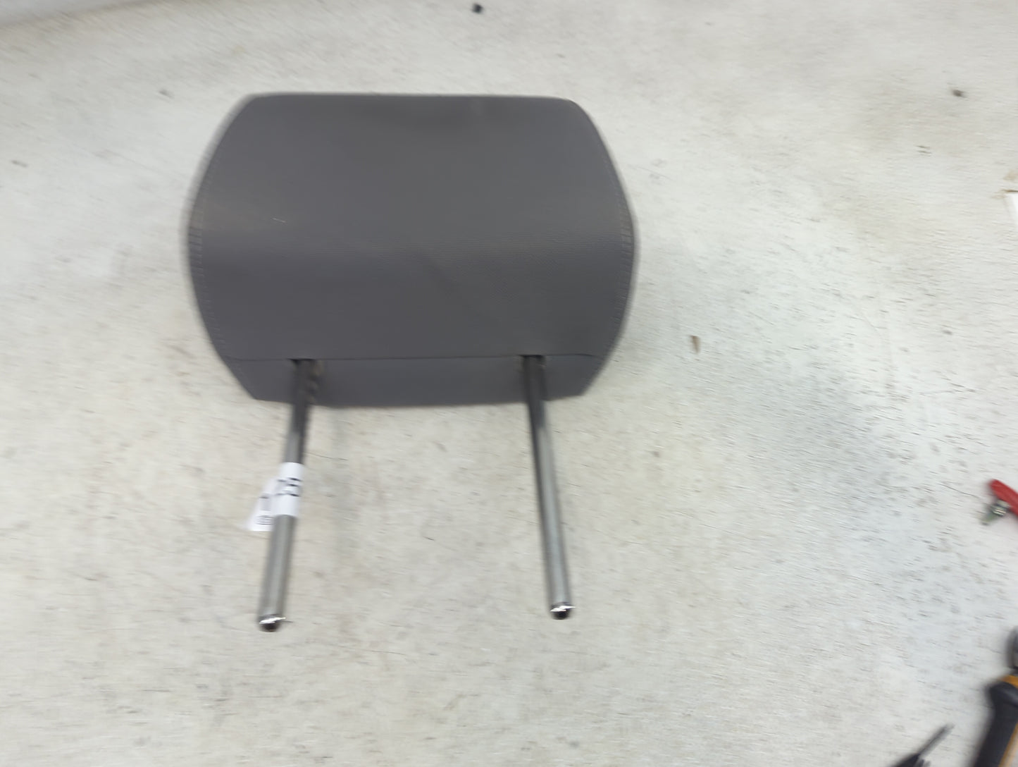 2017 Chevrolet Silverado Headrest Head Rest Front Driver Seat Dark Grey - Oemusedautoparts1.com