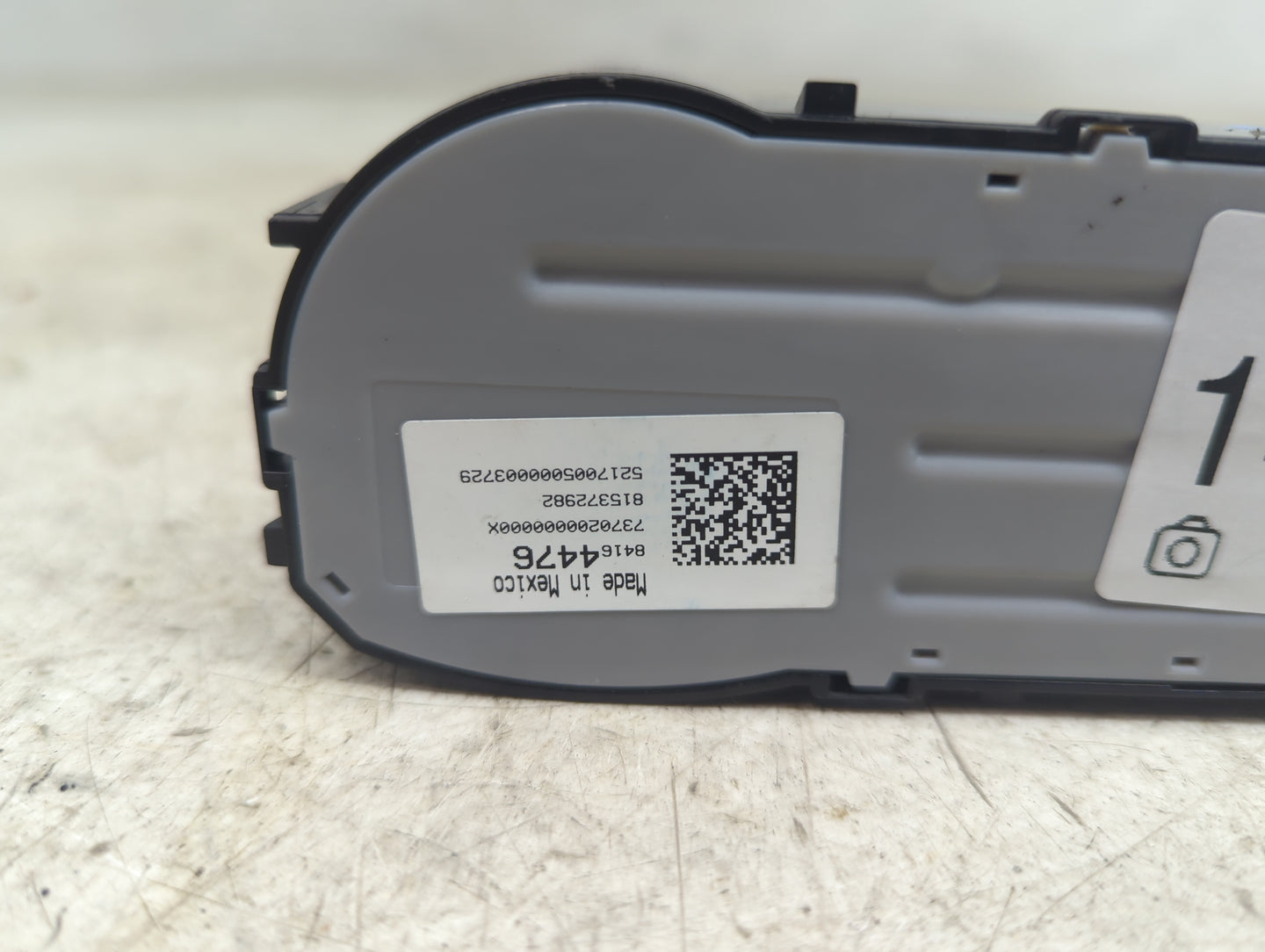 2014-2019 Chevrolet Silverado Climate Control Module Temperature AC/Heater Replacement P/N:84164476 Fits OEM Used Auto Parts