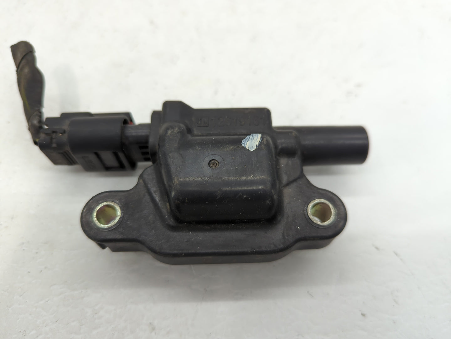 2014-2022 Chevrolet Silverado 1500 Ignition Coil Igniter Pack - Oemusedautoparts1.com